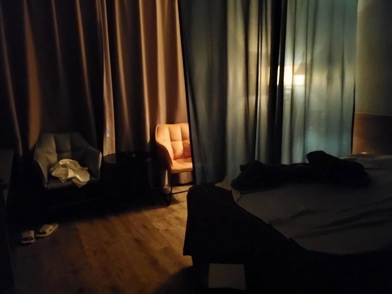 大明宫万达北边那栋楼最东边楼梯